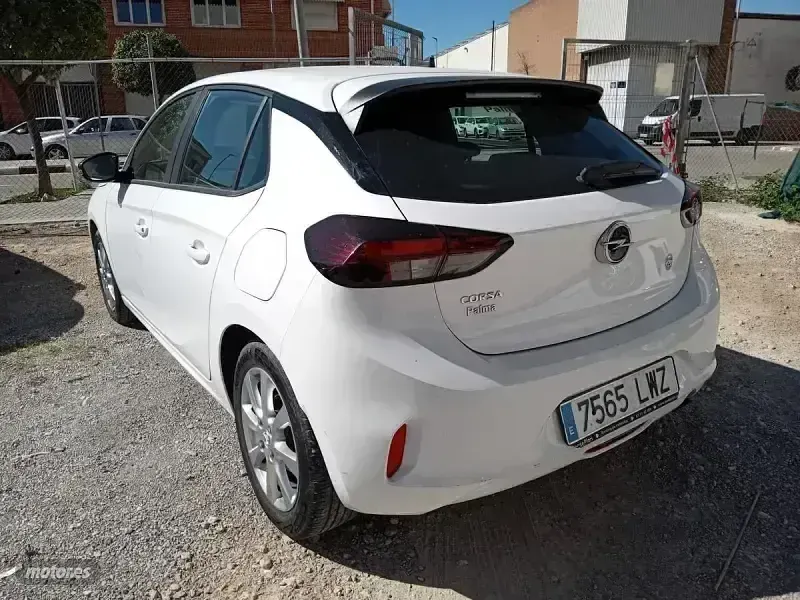 Usado Opel Corsa Edition 100 CV (73 kW) 2022 Blanco Utilitario