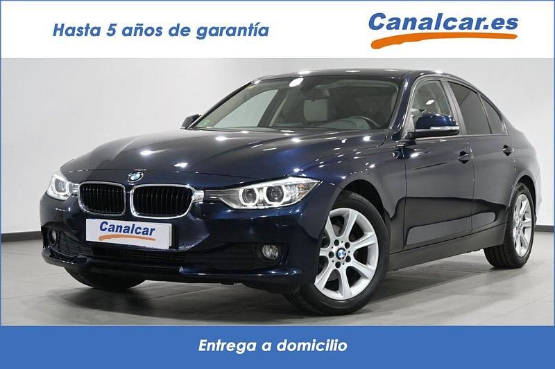 Usado BMW 318 Advantage 150 CV (110 kW) 2015 Negro Berlina