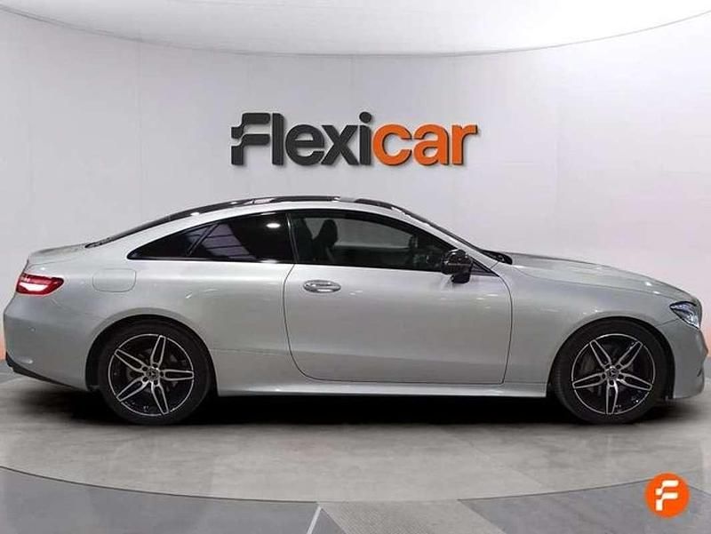 Usado Mercedes E220 194 CV (142 kW) 2018 Gris Coupe