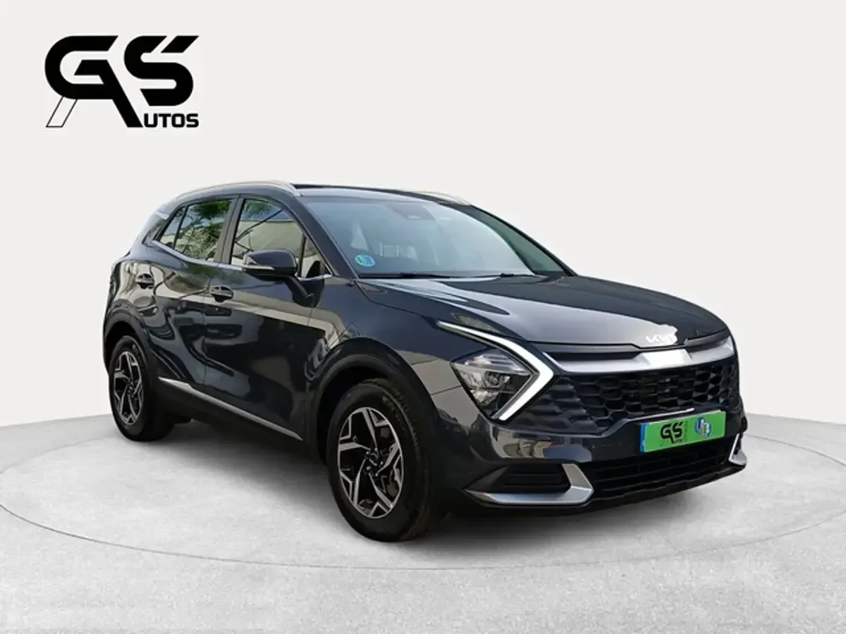 Usado Kia Sportage 136 CV (100 kW) 2025 Gris SUV