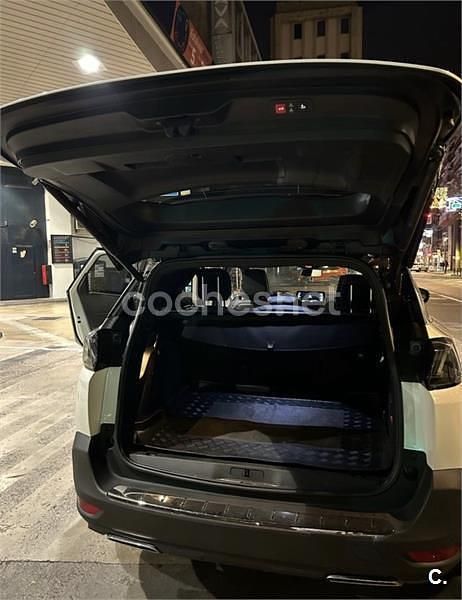 Usado Peugeot 5008 GT 180 CV (132 kW) 2022 Blanco SUV