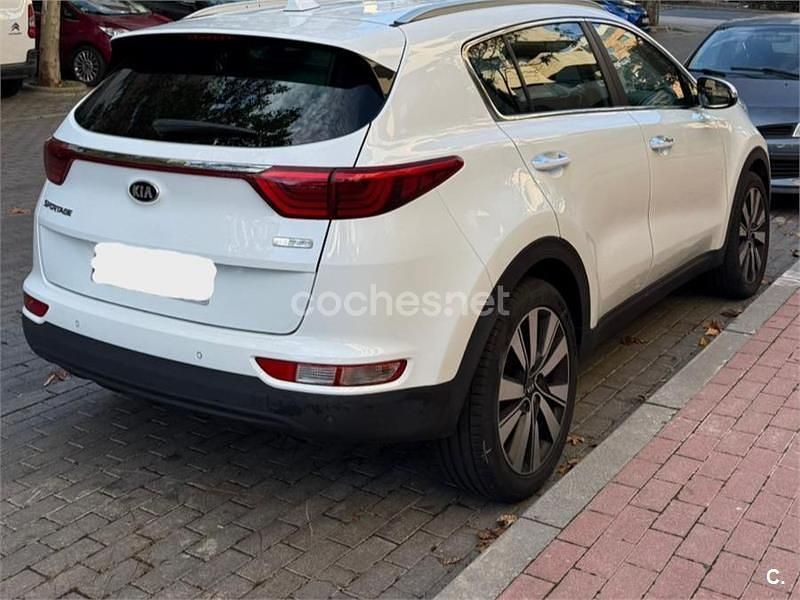 Usado Kia Sportage 115 CV (84 kW) 2018 Blanco SUV