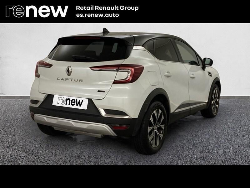 Usado Renault Captur Techno 160 CV (117 kW) 2022 Blanco SUV