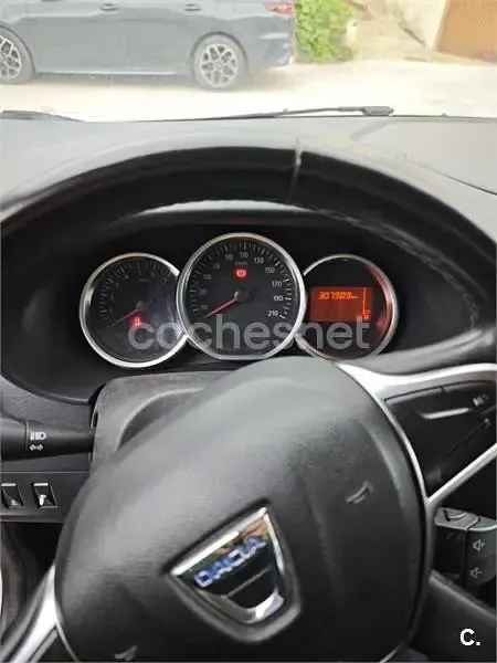 Usado Dacia Lodgy Comfort 115 CV (84 kW) 2019 Blanco Monovolumen