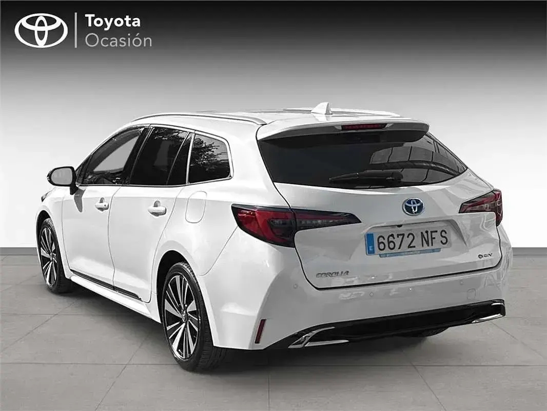 Usado Toyota Corolla Style 140 CV (102 kW) 2025 Familiar