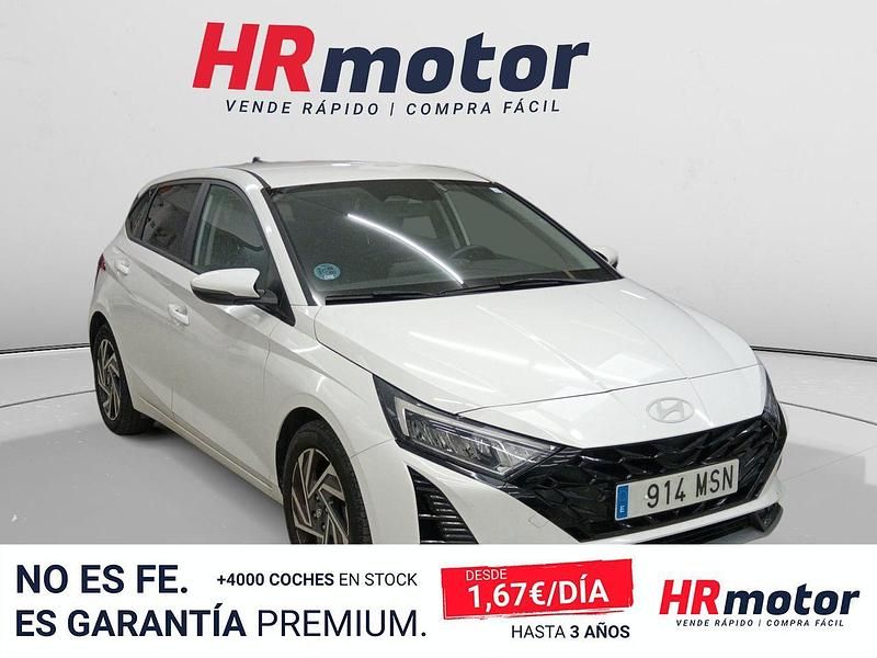 Usado Hyundai i20 101 CV (74 kW) 2024 Blanco Utilitario