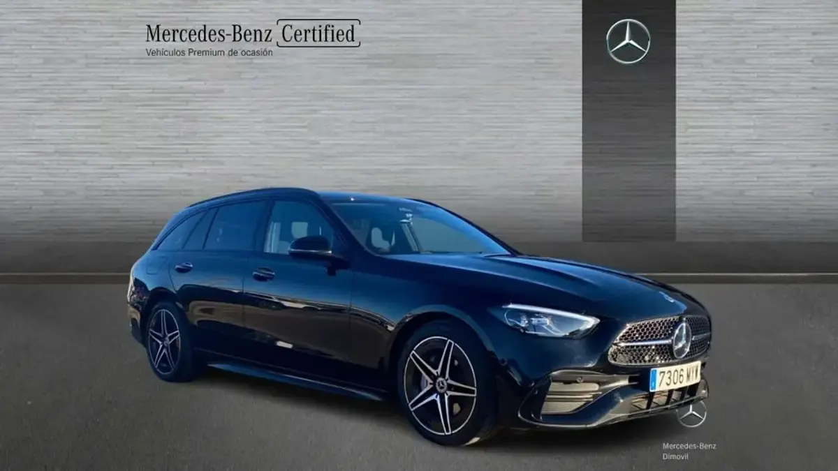 Usado Mercedes C220 200 CV (147 kW) 2025 Negro Familiar