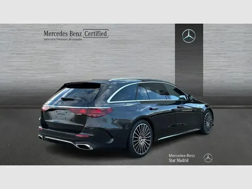 Usado Mercedes E300 313 CV (230 kW) 2026 Otro Familiar
