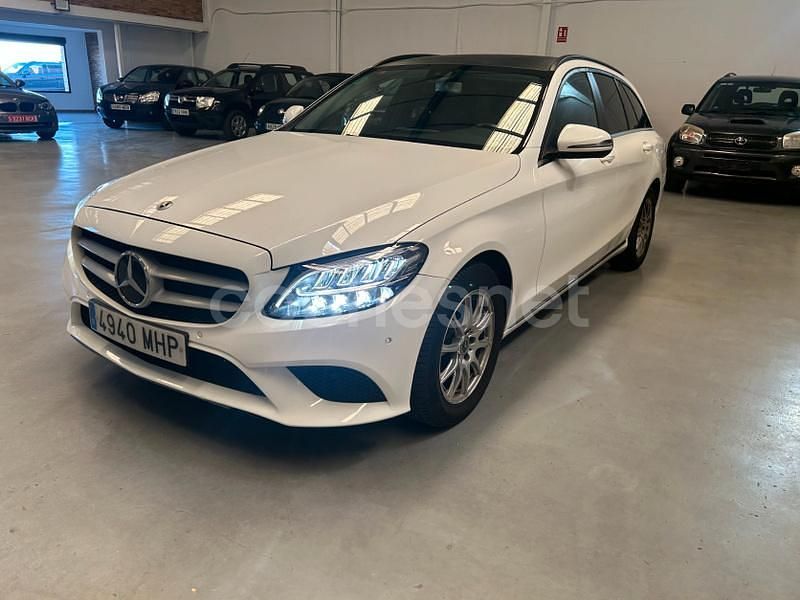 Usado Mercedes C200 160 CV (117 kW) 2019 Blanco Familiar