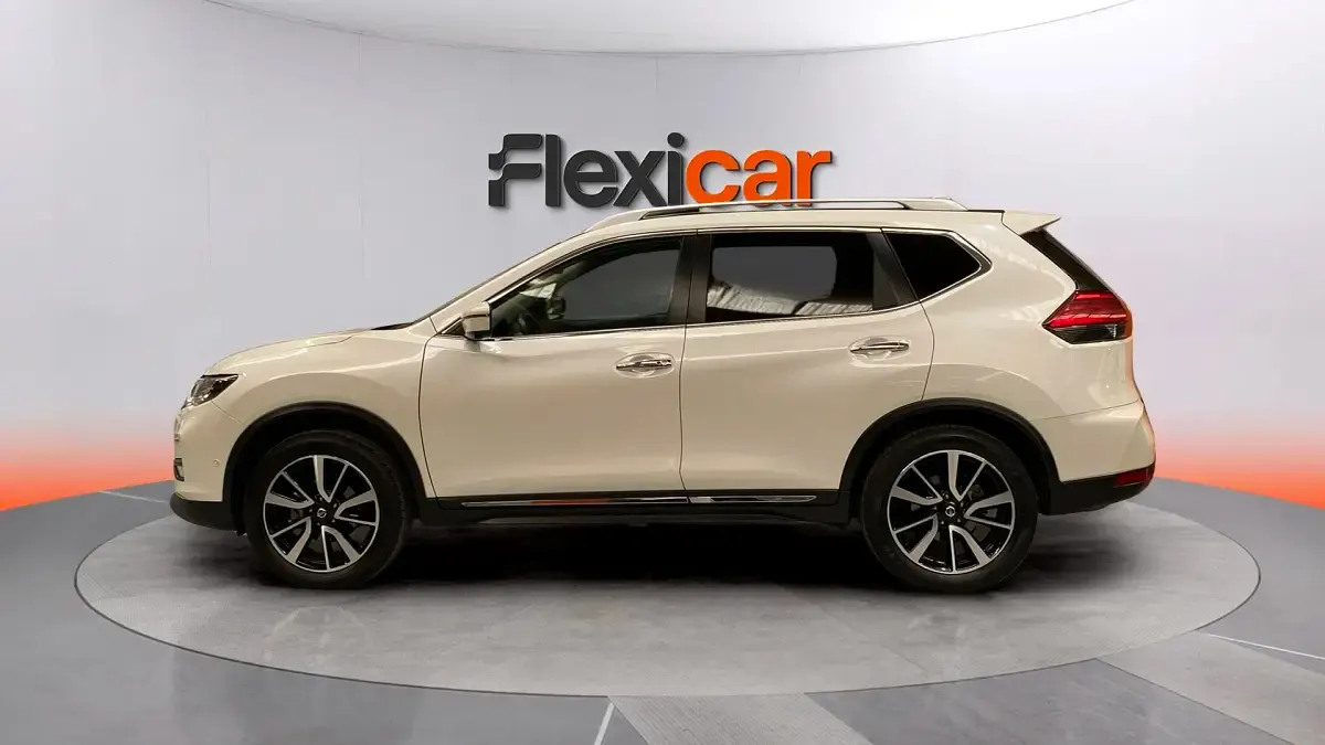 Usado Nissan X-Trail Tekna 160 CV (117 kW) 2020 Blanco SUV