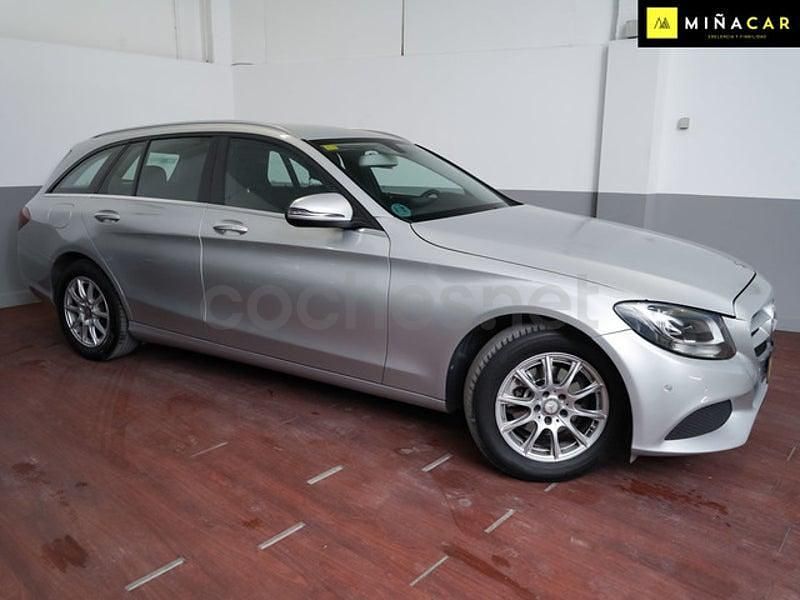 Usado Mercedes C200 136 CV (100 kW) 2016 Gris / plata Familiar