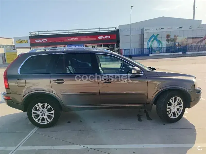 Usado Volvo XC90 Summum 163 CV (119 kW) 2012 Beige SUV