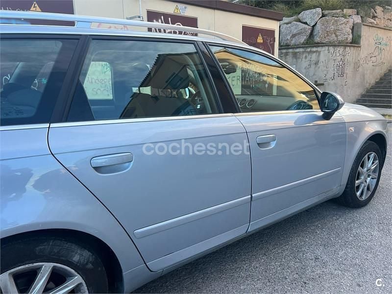 Usado Seat Exeo Reference 150 CV (110 kW) 2010 Gris / plata Familiar