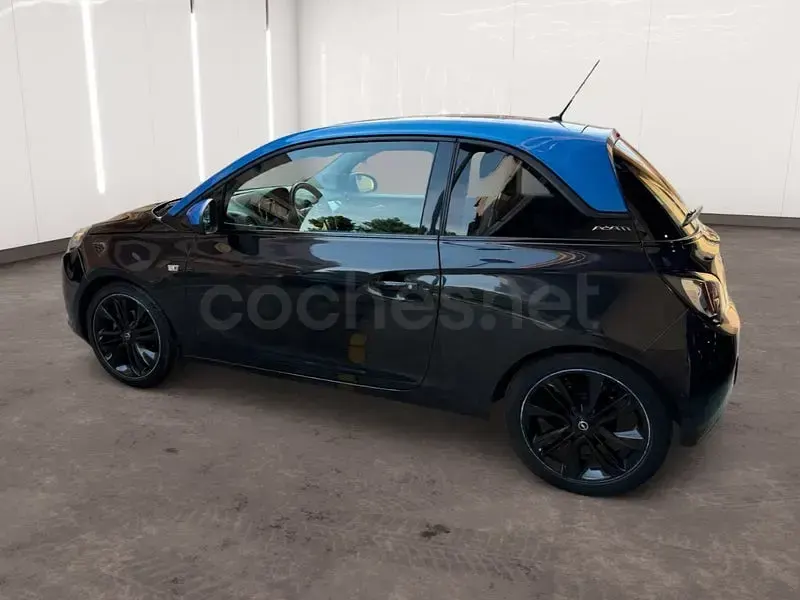 Usado Opel Adam Jam 87 CV (63 kW) 2015 Negro Utilitario