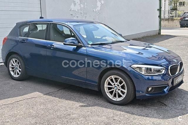 Azul Usado 2015 BMW 118 Utilitario | 12.600 € (Precio justo) - Imagen 1/4