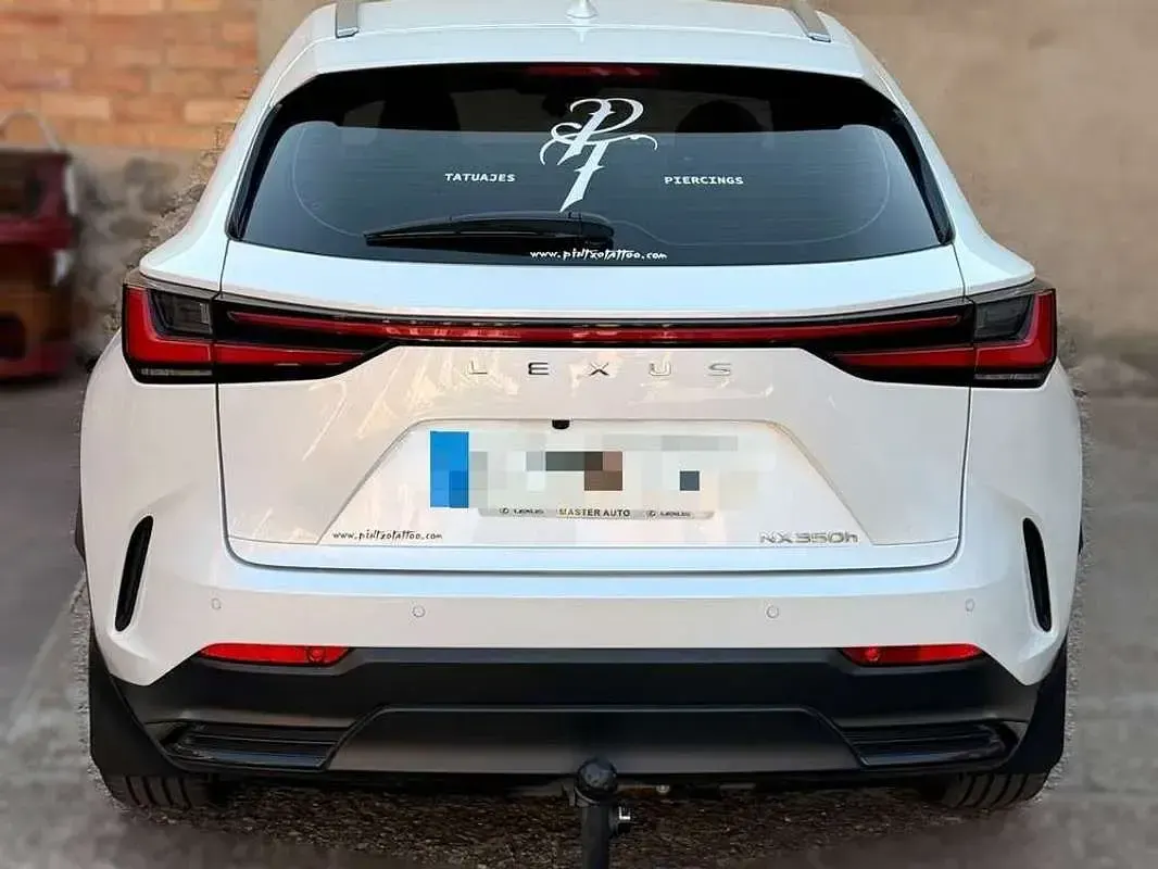 Usado Lexus NX350h Executive Line 242 CV (177 kW) 2022 Blanco SUV