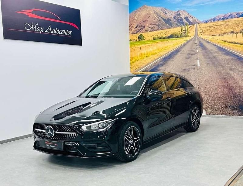 Usado Mercedes CLA250e Shooting Brake 218 CV (160 kW) 2021 Negro Familiar