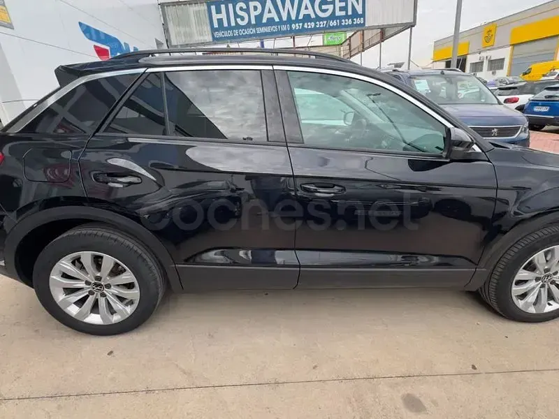Usado VW T-Roc Advance 150 CV (110 kW) 2021 Negro SUV