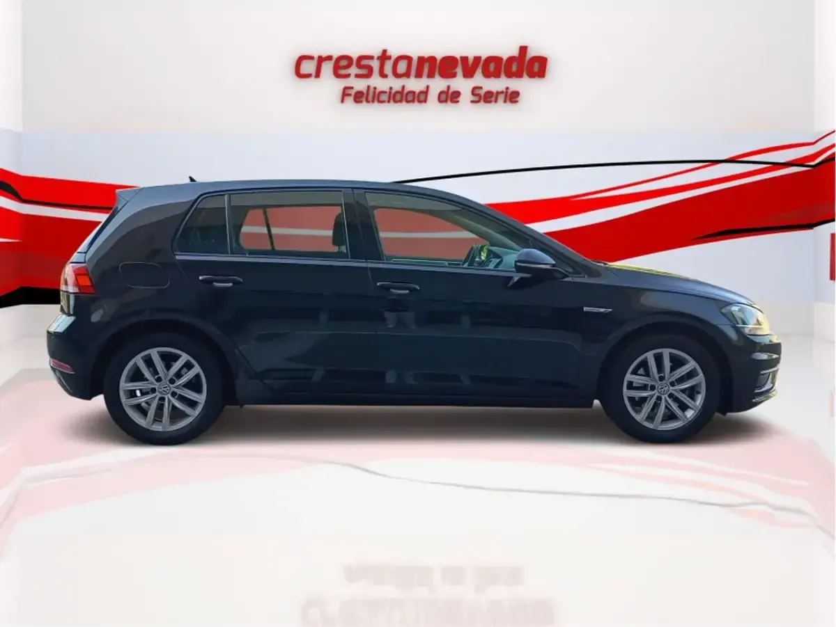 Usado VW Golf VIII Edition 130 CV (95 kW) 2020 Negro
