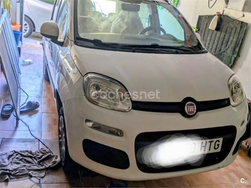 Usado Fiat Panda Lounge 69 CV (50 kW) 2013 Blanco Utilitario