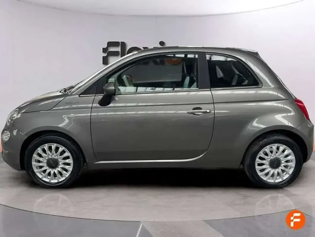 Usado Fiat 500 Dolcevita 71 CV (52 kW) 2021 Gris Berlina