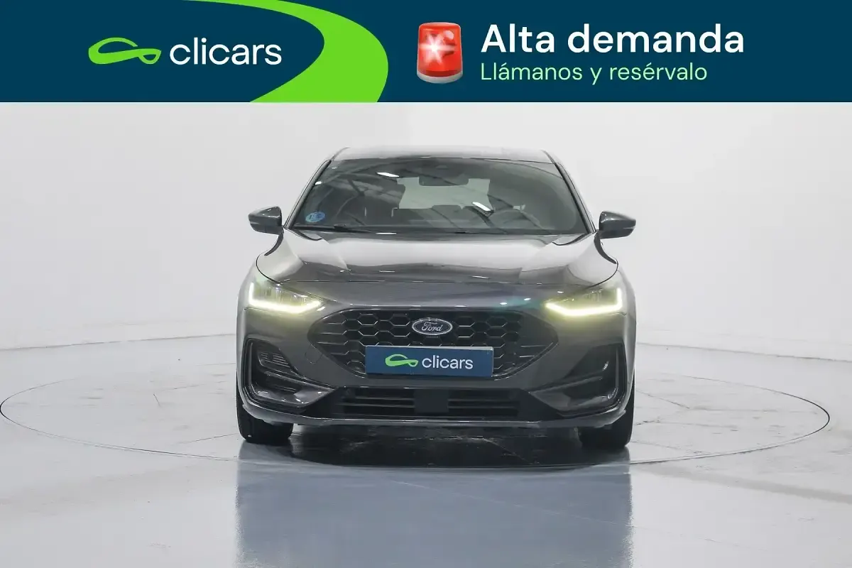 Usado Ford Focus ST-Line 155 CV (114 kW) 2023 Gris Berlina