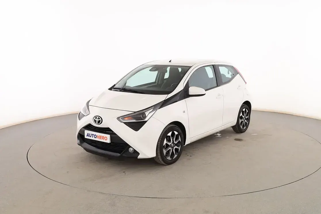 Usado Toyota Aygo Sport 72 CV (52 kW) 2019 Utilitario