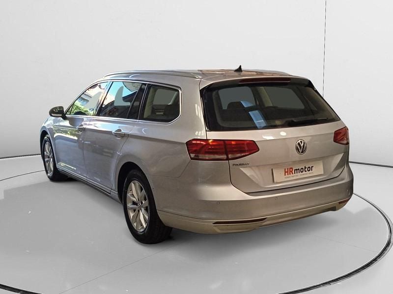 Usado VW Passat Advance 150 CV (110 kW) 2015 Berlina