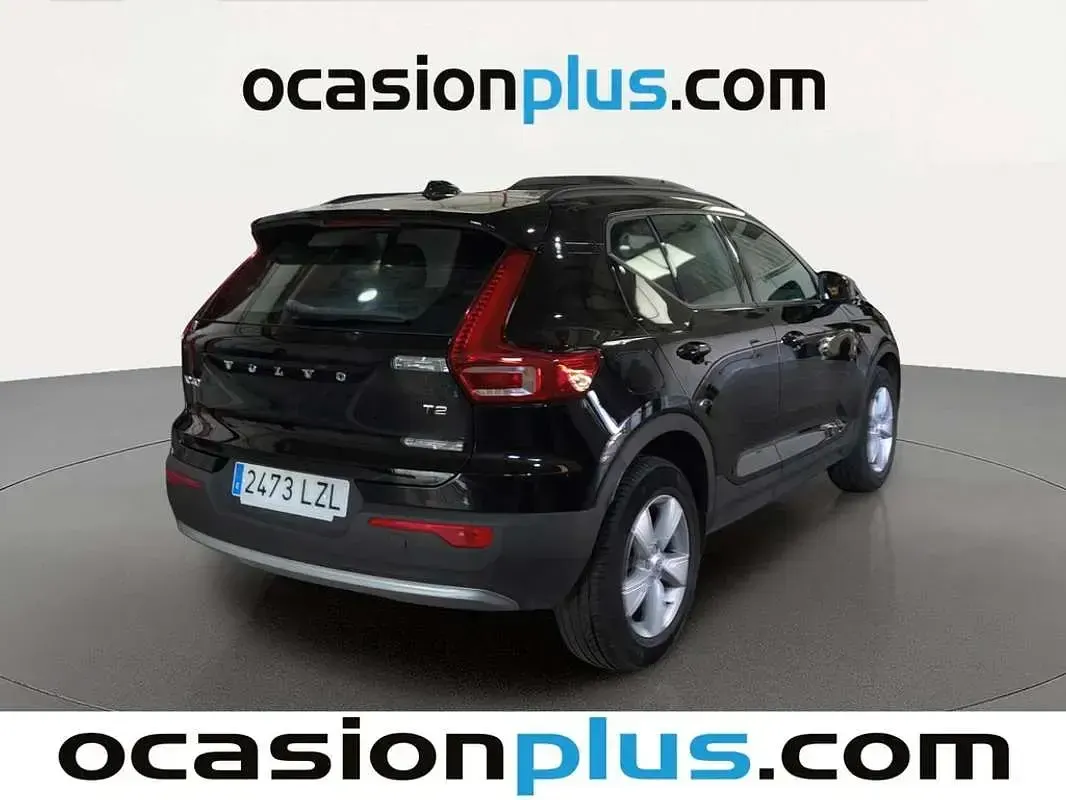 Usado Volvo XC40 129 CV (94 kW) 2022 Negro SUV