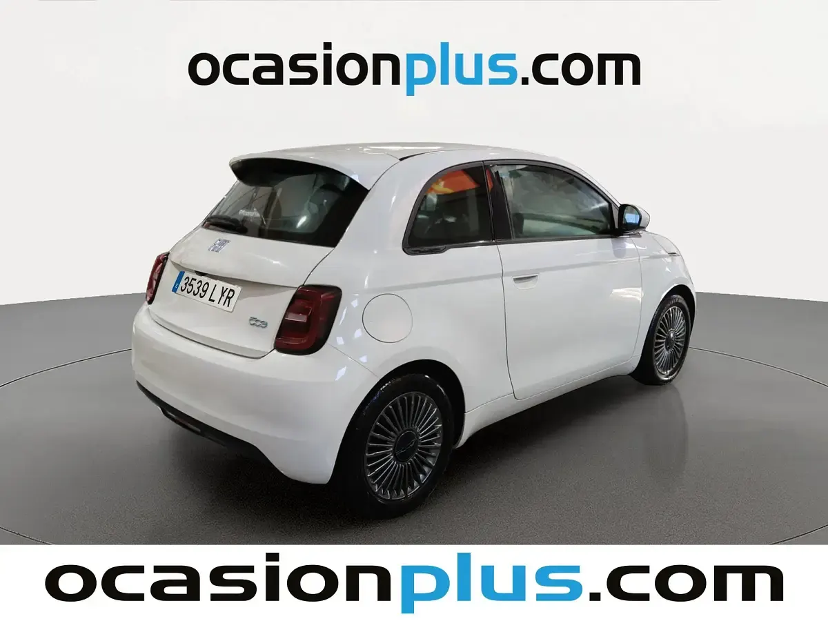 Usado Fiat 500e Icon 86 kW (118 CV) 2022 Blanco Utilitario