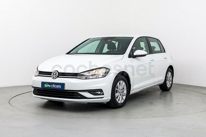 Usado VW Golf Sportsvan Edition 115 CV (84 kW) 2019 Blanco Monovolumen