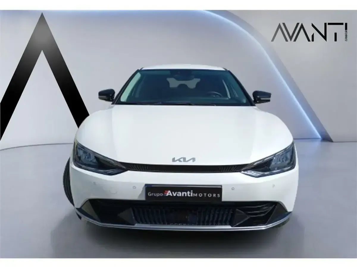 Usado Kia EV6 Air 168 kW (229 CV) 2023 Blanco SUV