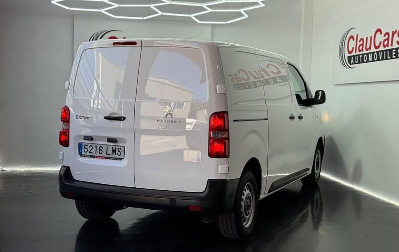 Usado Peugeot Expert Premium 120 CV (88 kW) 2021 Blanco Van