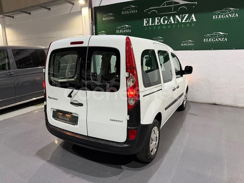 Usado Renault Kangoo 85 CV (62 kW) 2011 Blanco Familiar
