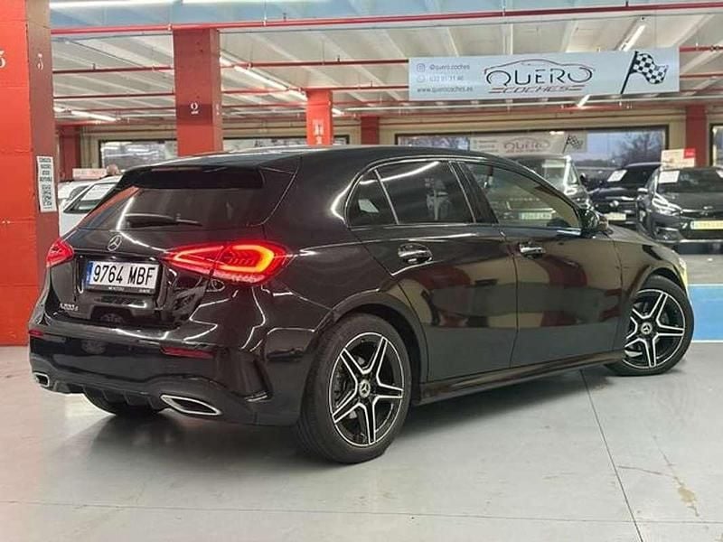 Usado Mercedes A200 150 CV (110 kW) 2022 Negro Utilitario
