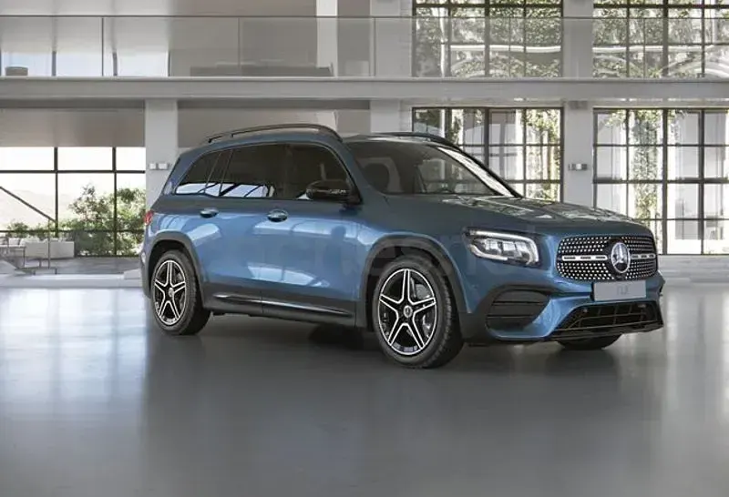 Usado Mercedes GLB200 AMG line 150 CV (110 kW) 2022 Azul denim SUV
