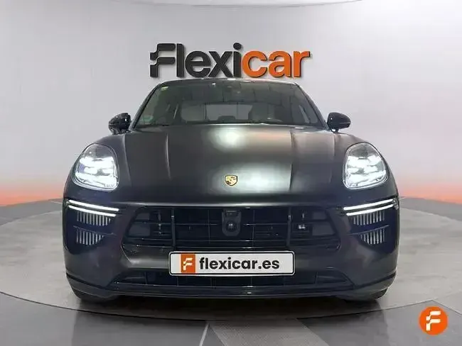 Usado Porsche Macan Turbo 440 CV (323 kW) 2020 Negro SUV