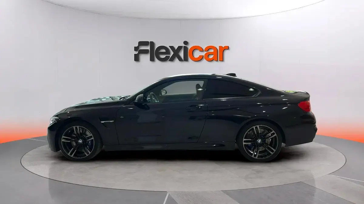 Käytetty BMW M4 431 HP (317 kW) 2016 Musta Coupe - kaksiovinen