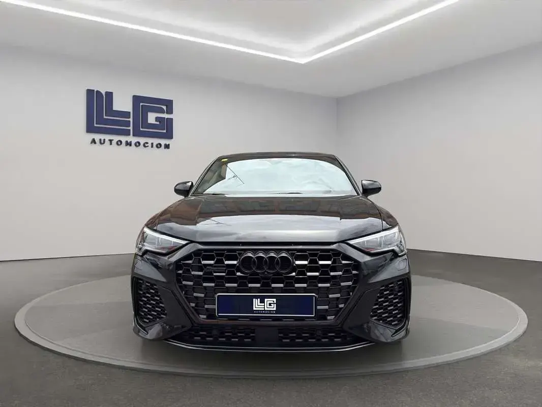 Usado Audi RS Q3 Sportback 400 CV (294 kW) 2021 Negro SUV