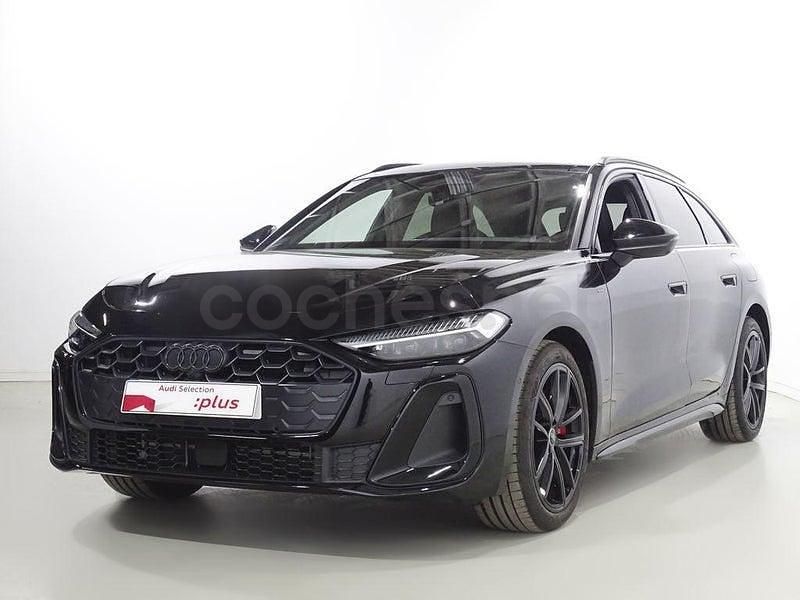 Usado Audi A5 Ambiente 299 CV (219 kW) 2025 Negro Familiar