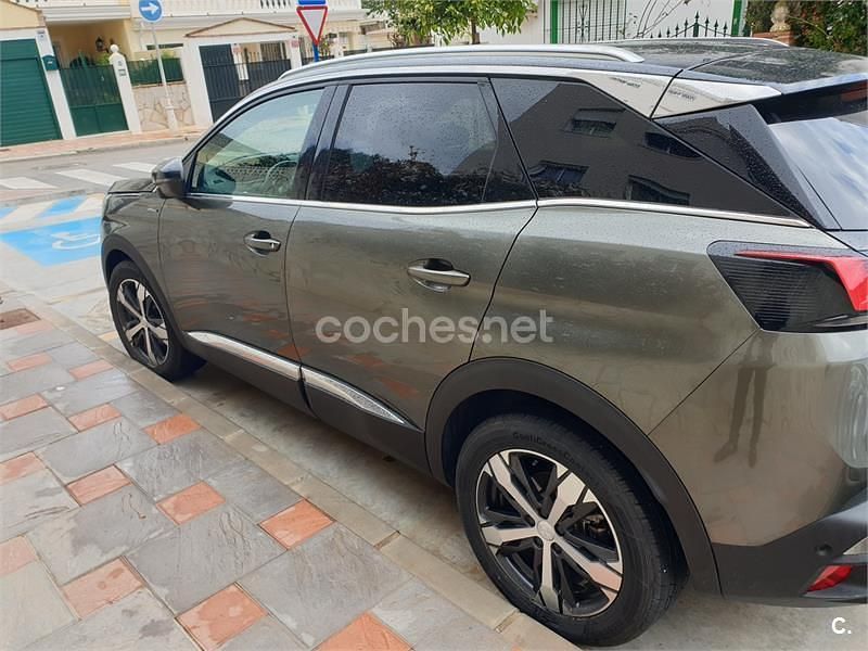 Usado Peugeot 3008 Crossway 165 CV (121 kW) 2018 Gris / plata SUV