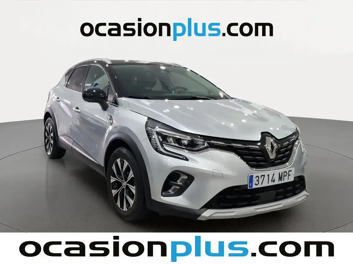 Usado Renault Captur Techno 90 CV (66 kW) 2024 Gris SUV