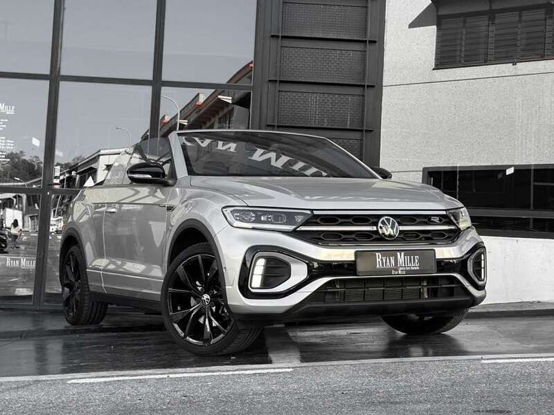 Plateado Usado 2023 VW T-Roc Cabriolet R-line Descapotable | 44.900 € - Imagen 1/4