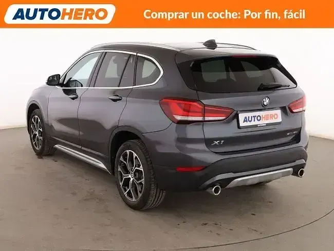 Usado BMW X1 Comfort Edition 150 CV (110 kW) 2022 Gris SUV
