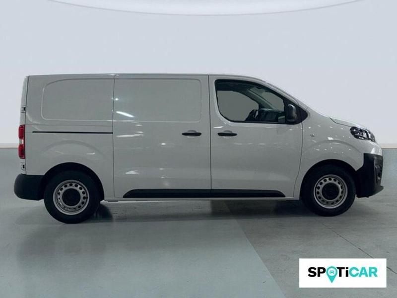 Usado Citroën Jumpy 120 CV (88 kW) 2024 Negro Monovolumen