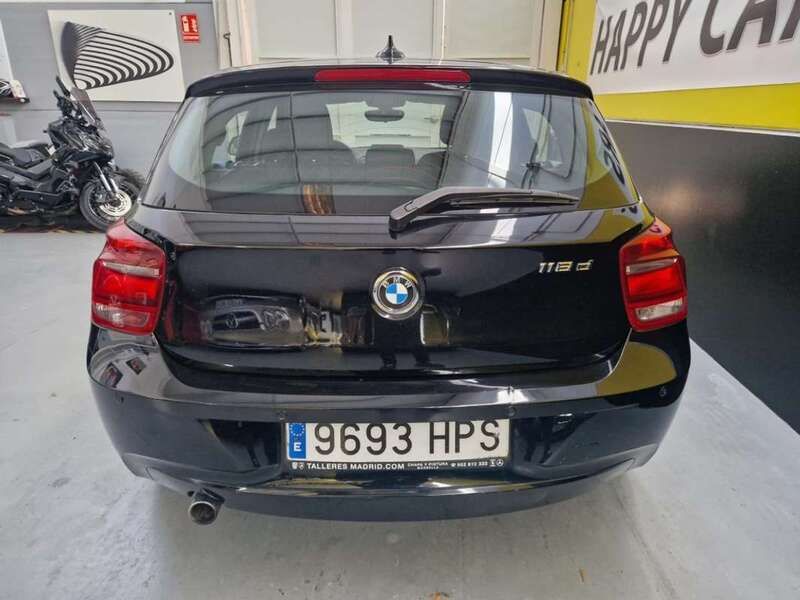 Usado BMW 116 116 CV (85 kW) 2013 Negro Utilitario