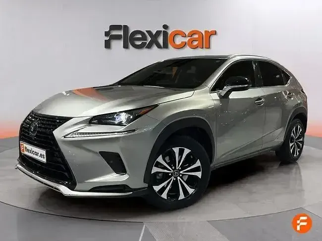 Usado Lexus NX300h 197 CV (144 kW) 2021 Beige SUV