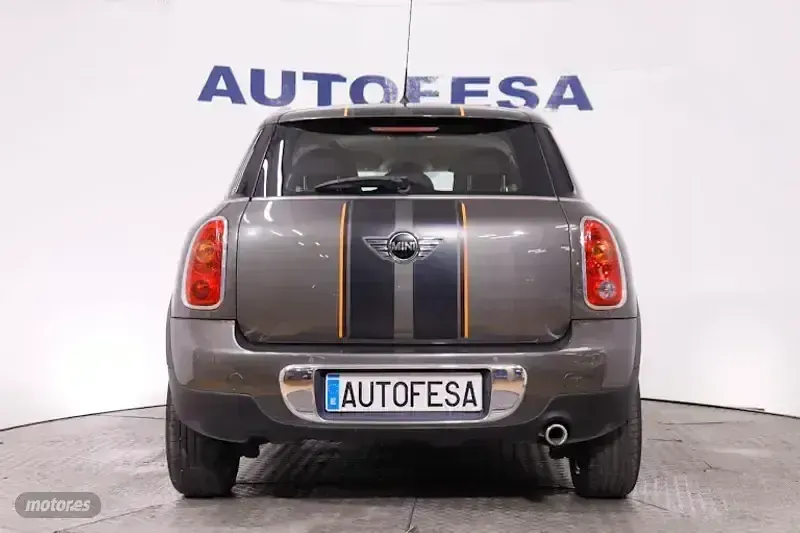 Usado Mini Cooper 110 CV (80 kW) 2013 Gris Utilitario