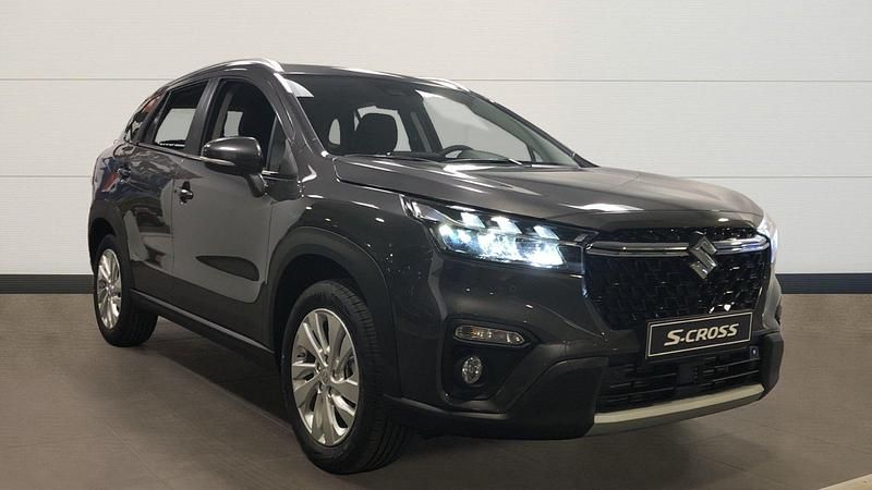 Gris Nuevo 2025 Suzuki SX4 S-Cross SUV | 26.200 € - Imagen 1/4