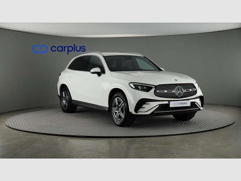 Usado Mercedes GLC300e 333 CV (244 kW) 2024 Blanco SUV